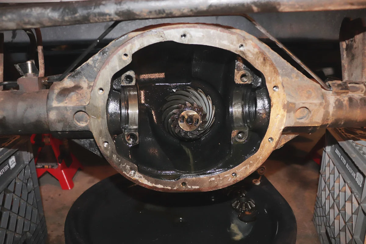 004 differential housing.webp