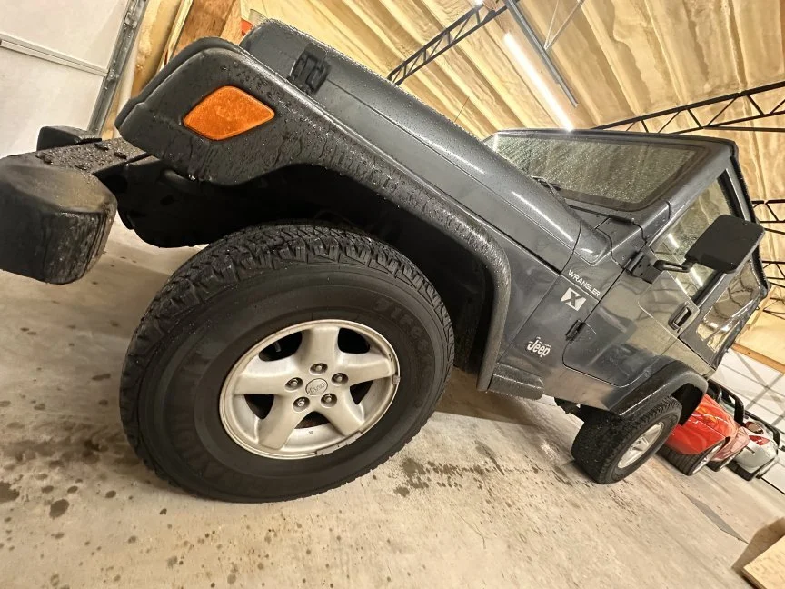 02jeep3a.webp