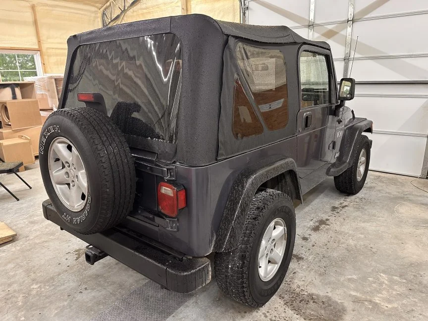 02jeep5a.webp