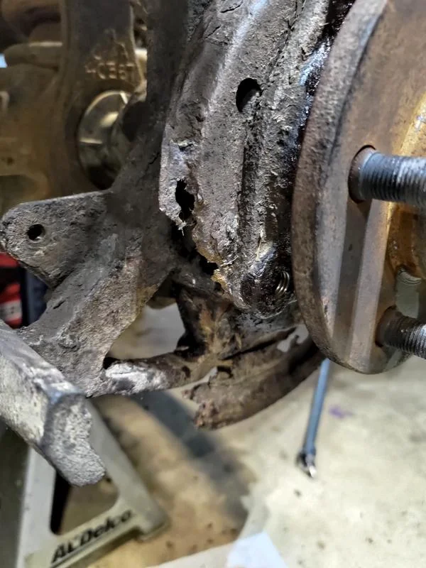 049-brake-shield01.webp