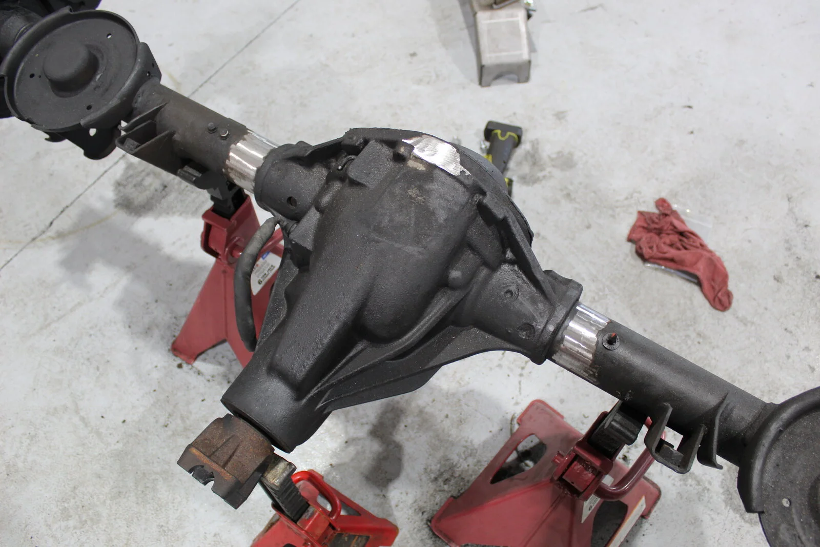 10 Rear Stripped 2.JPG