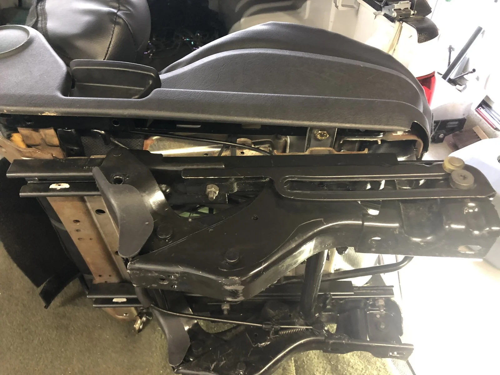 10) seat attached to jeep tilt.webp