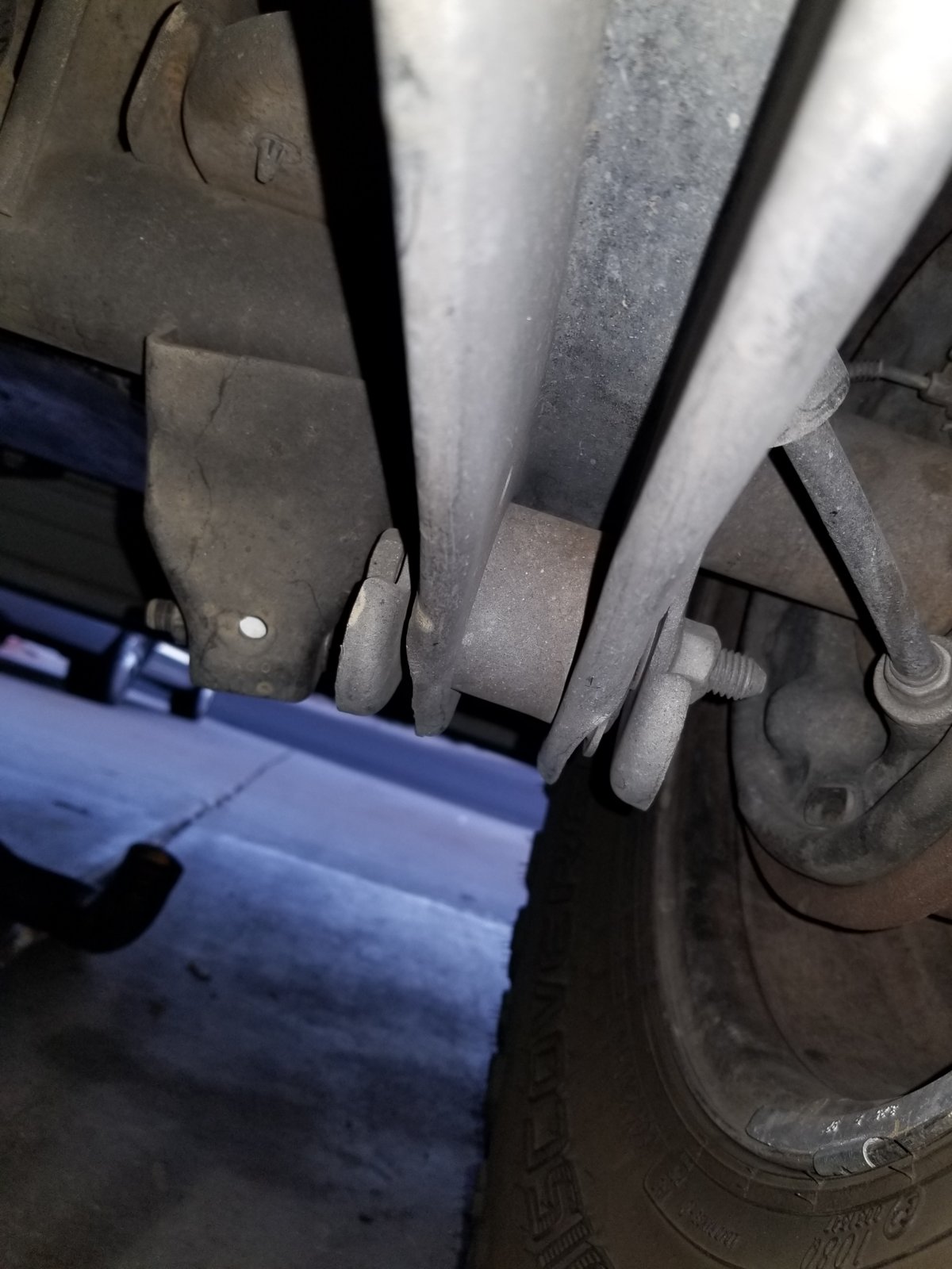 Issue with removal of lower control arm bolt | Jeep Wrangler TJ Forum