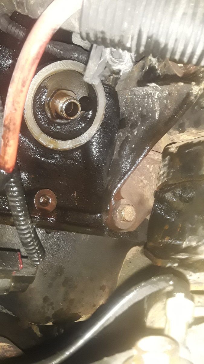 2.5 oil filter: Is this normal? | Jeep Wrangler TJ Forum