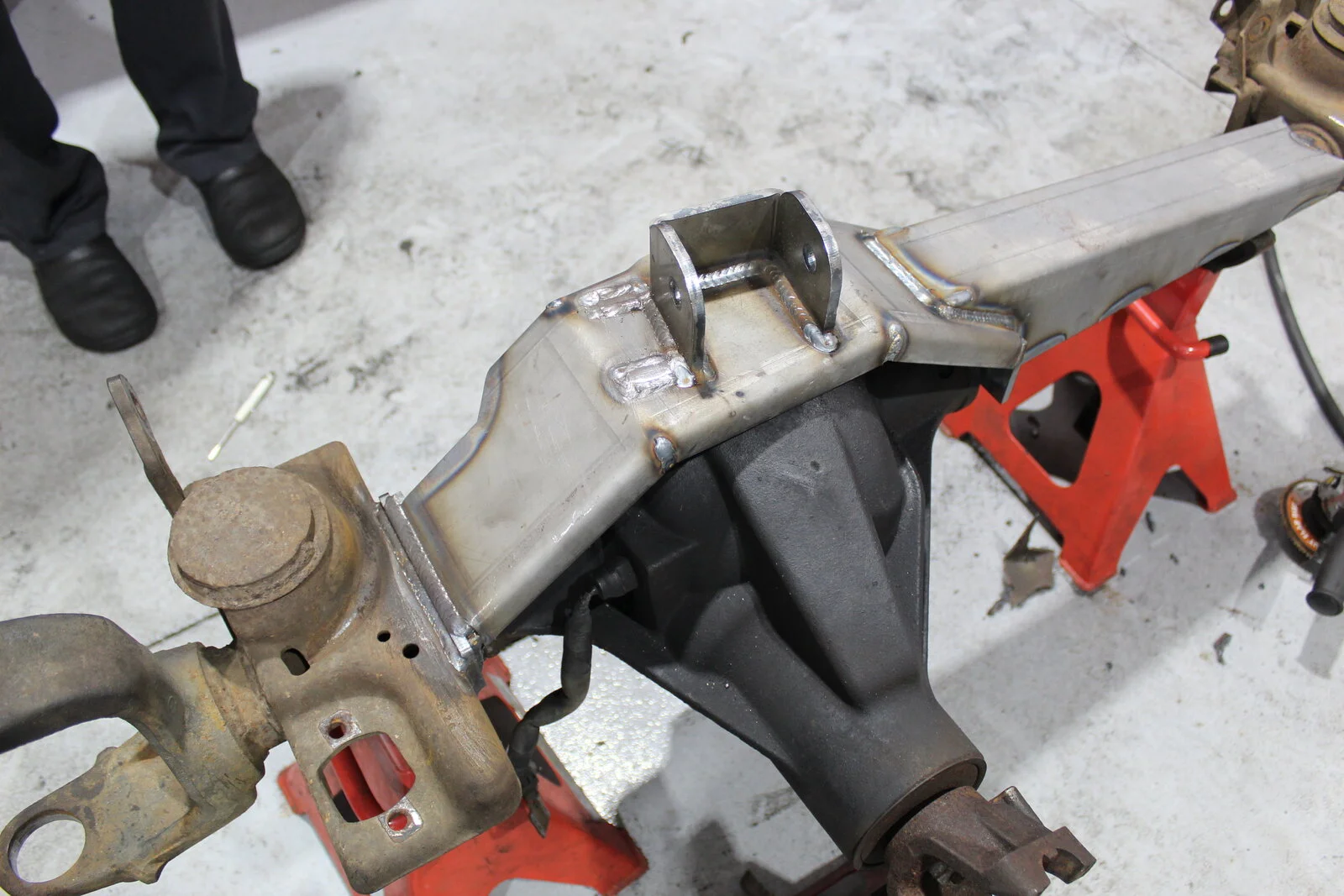 17 Front Welds 3.JPG