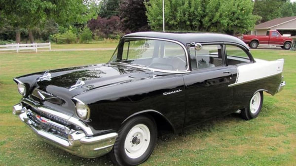 1957-chevy-black-widow002opt.jpg