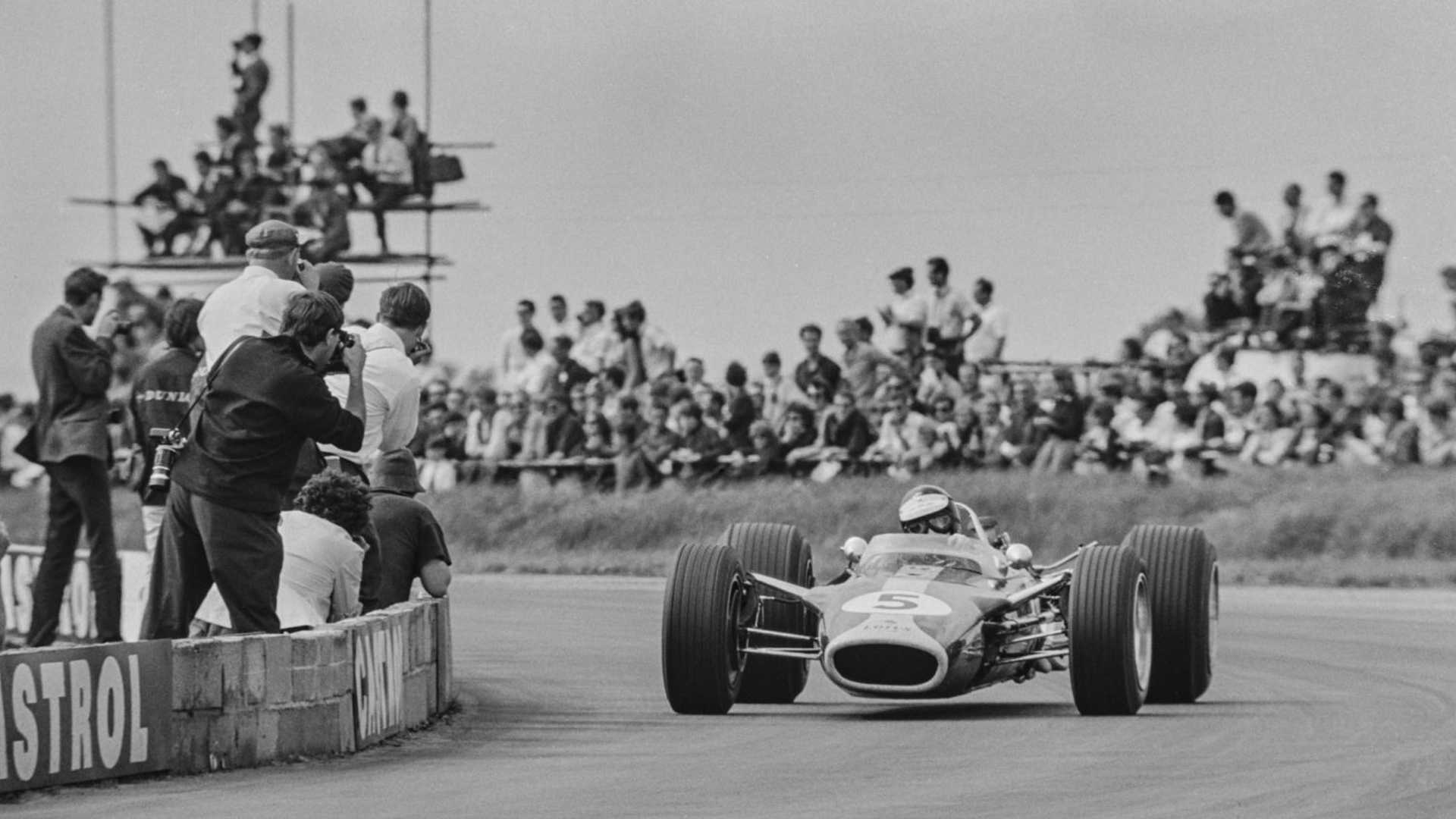 1967-lotus-type-49-f1-racer1.jpg