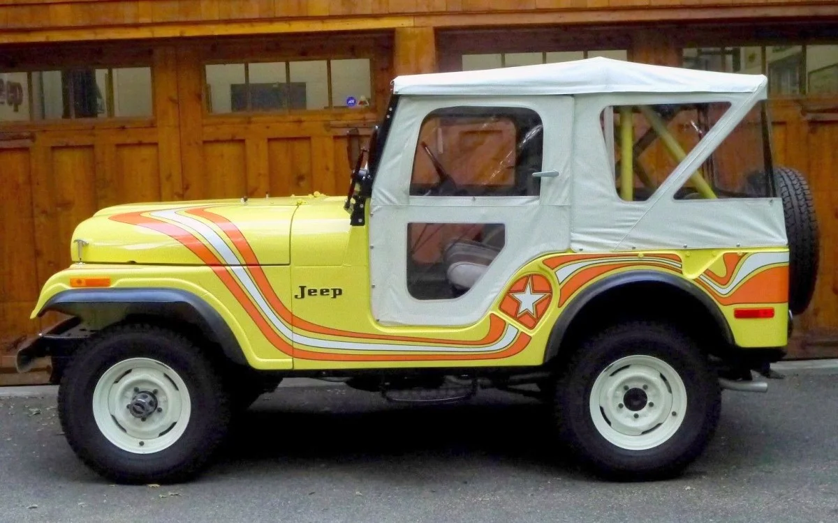 1973-Super-Jeep.webp