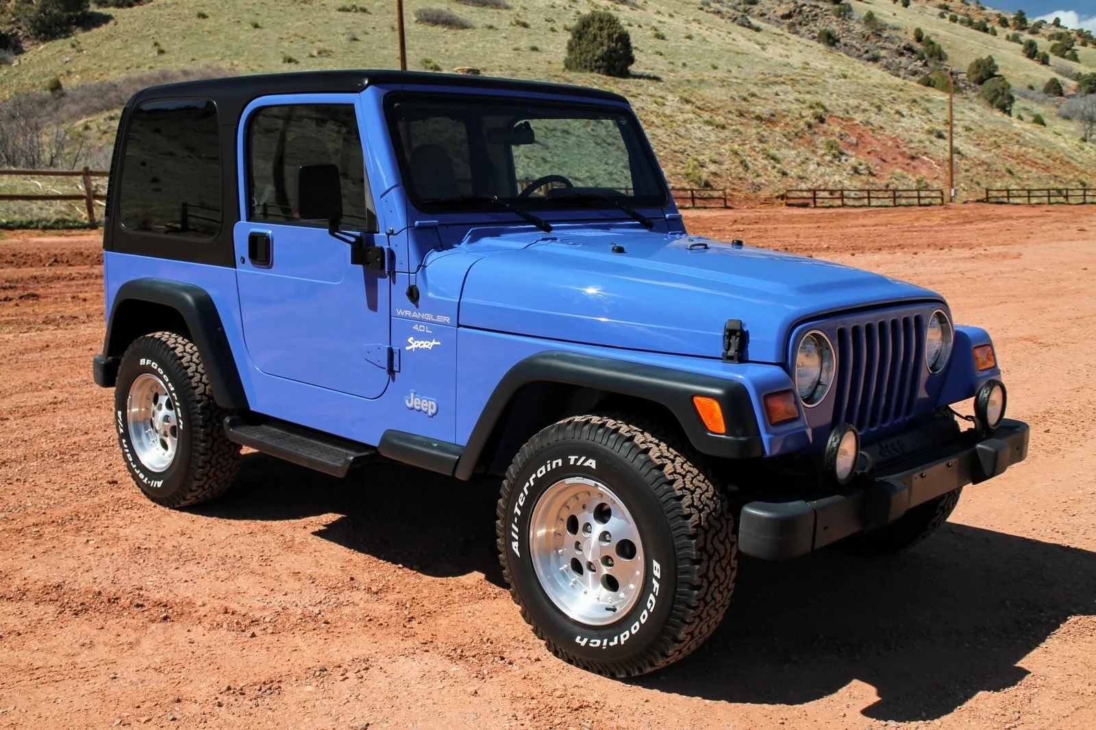 1998_jeep_wrangler_1554827726c4e99f541eIMG_2874.webp