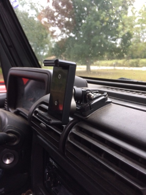 Solid dash mount for iPhone 7 Plus | Jeep Wrangler TJ Forum