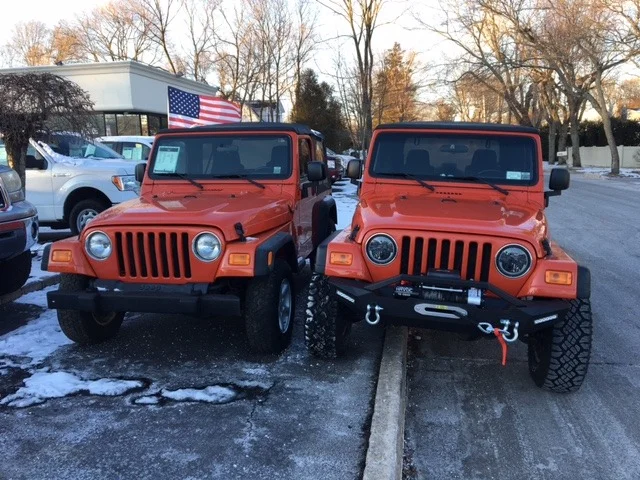 2 jeeps.webp