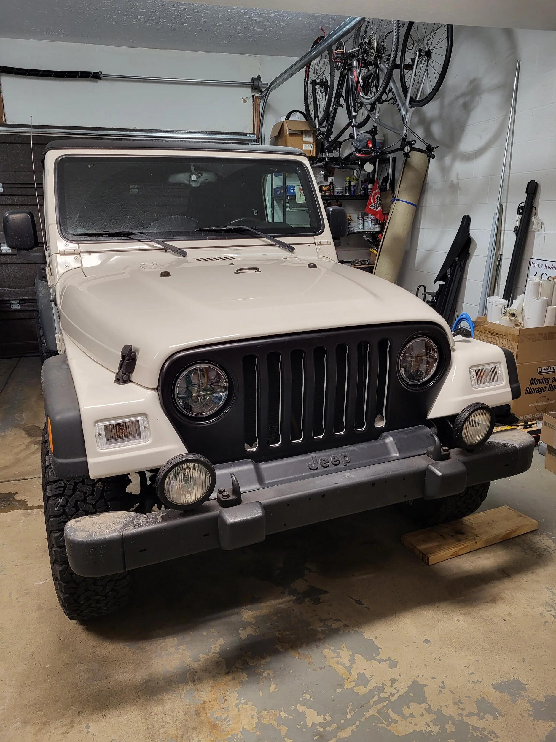 2004 LJ.jpg