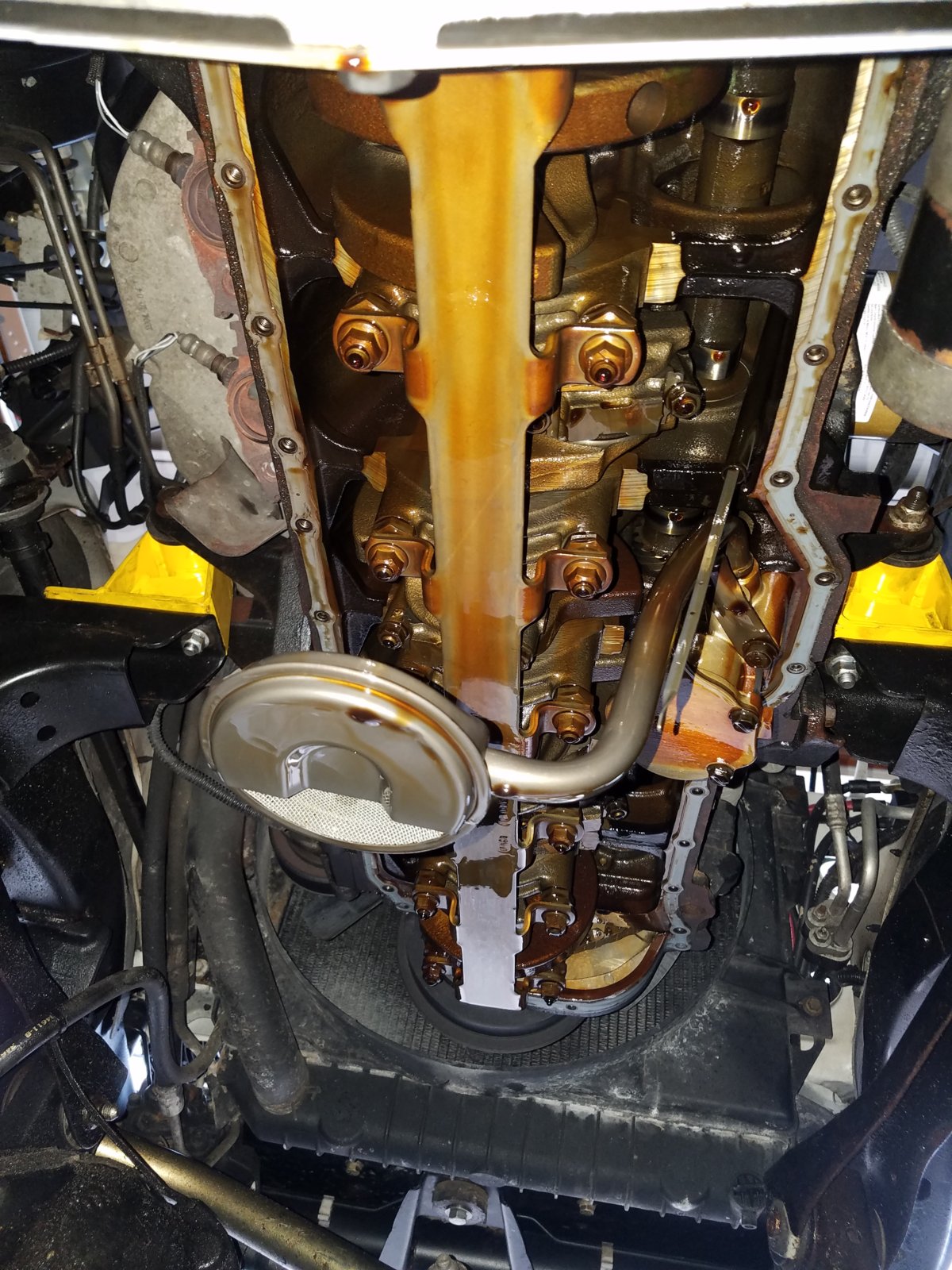 Rear main oil leak | Jeep Wrangler TJ Forum