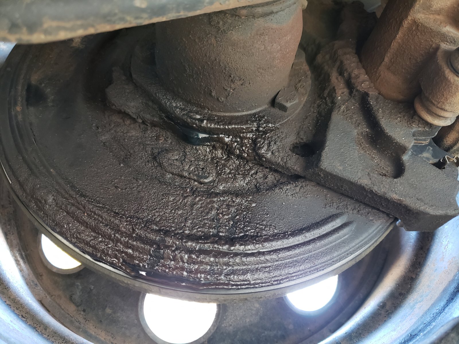 Leaking axle shaft seal? | Jeep Wrangler TJ Forum