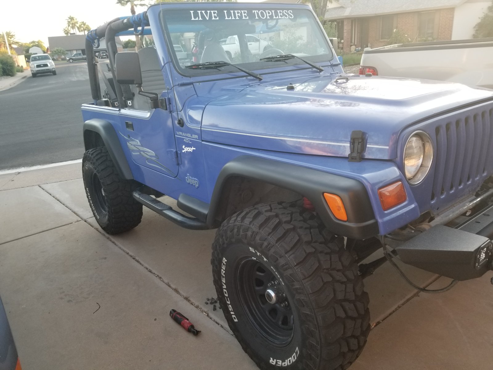 Anyone have photos of 97 TJ blue paint colors? | Jeep Wrangler TJ Forum