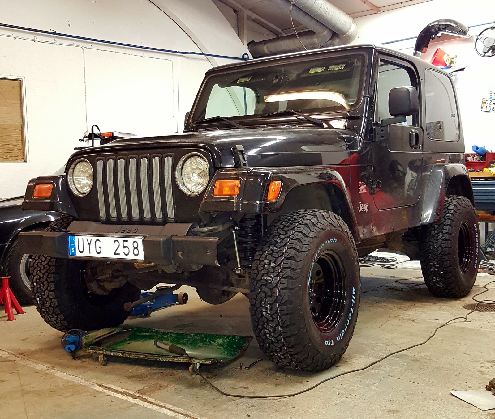 White letters out or in? | Jeep Wrangler TJ Forum