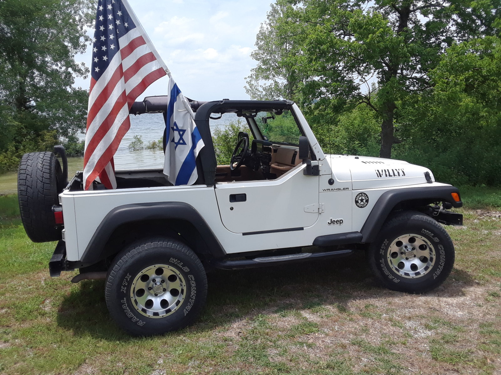 Flag mount ideas  Jeep Wrangler Forum