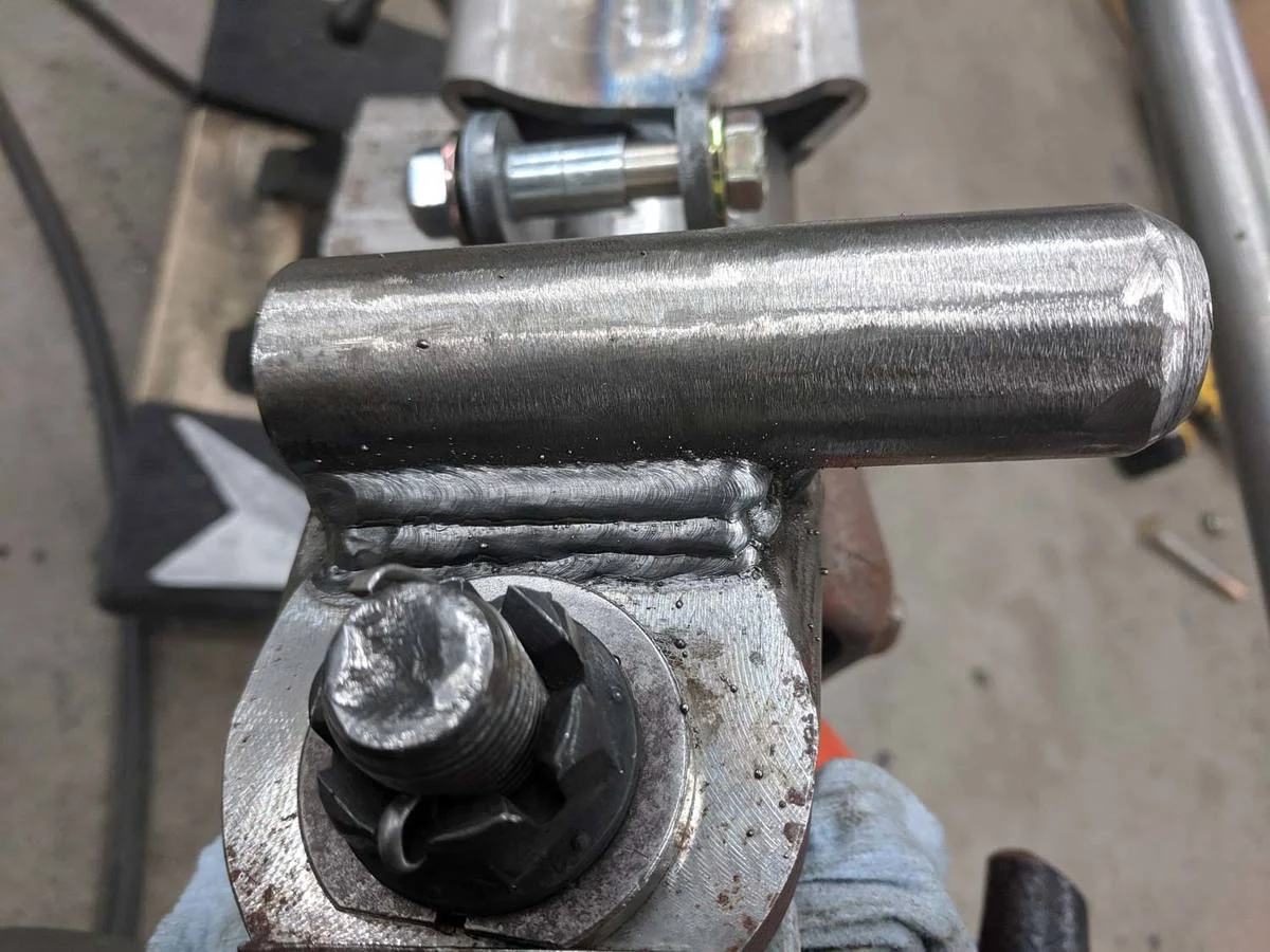 20190811_axle-side-trackbar-mount.webp