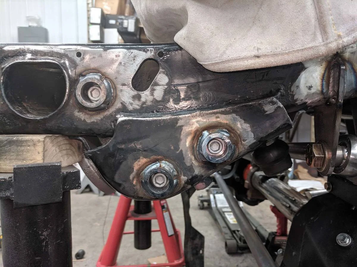 20190818_recessed-steering-mount.webp