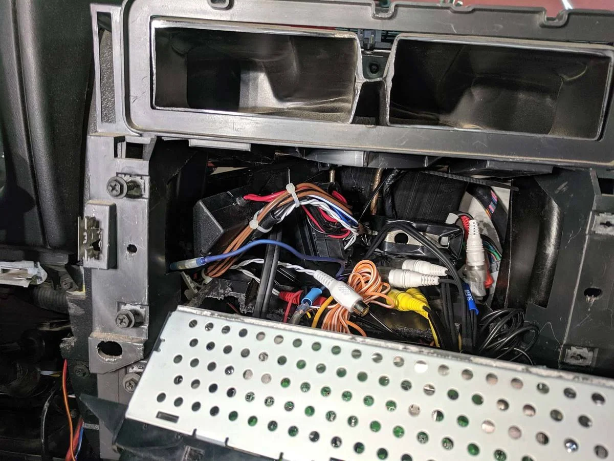 20190908_sub-woofer-amp.webp