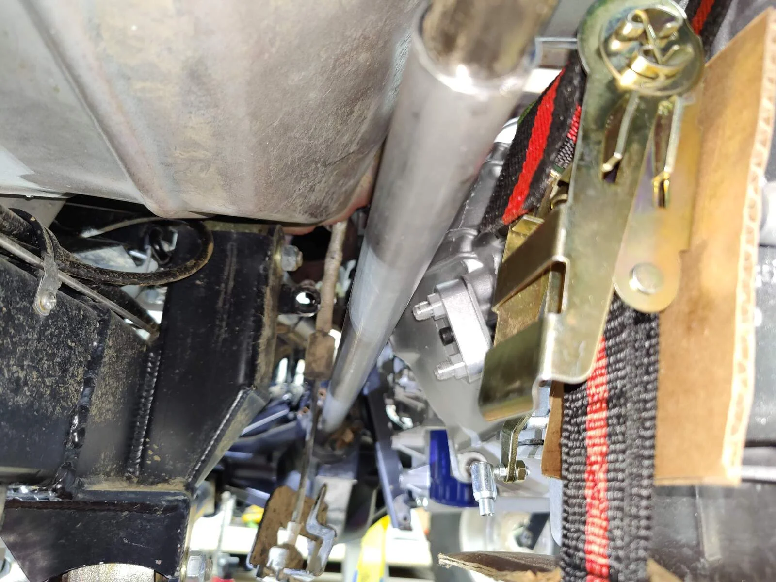 20201206_mockup-driveshaft-full-bump-2.webp
