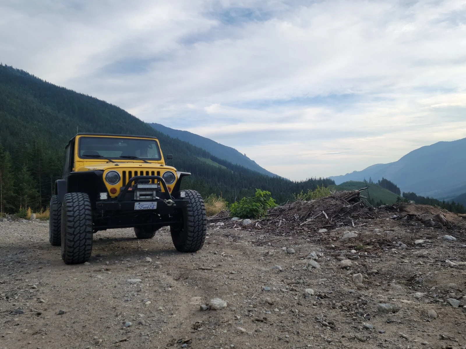 20210825_181937_copy_6000x4500_copy_3000x2250.webp