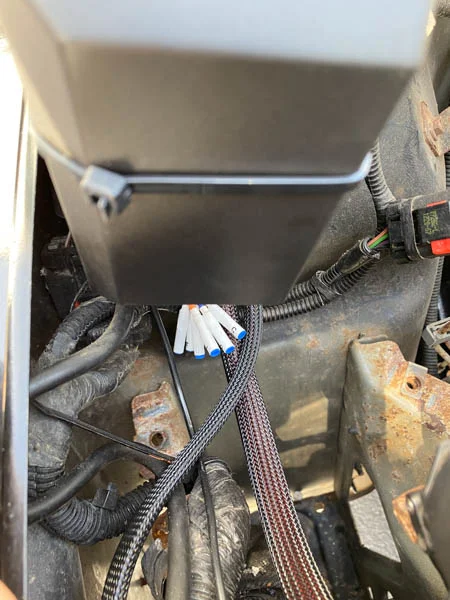 2022-01-06 TJ NiRider Switch Panel Install 03.jpg