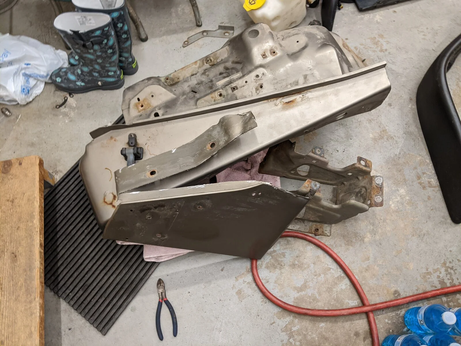 21b - Front Fender.webp