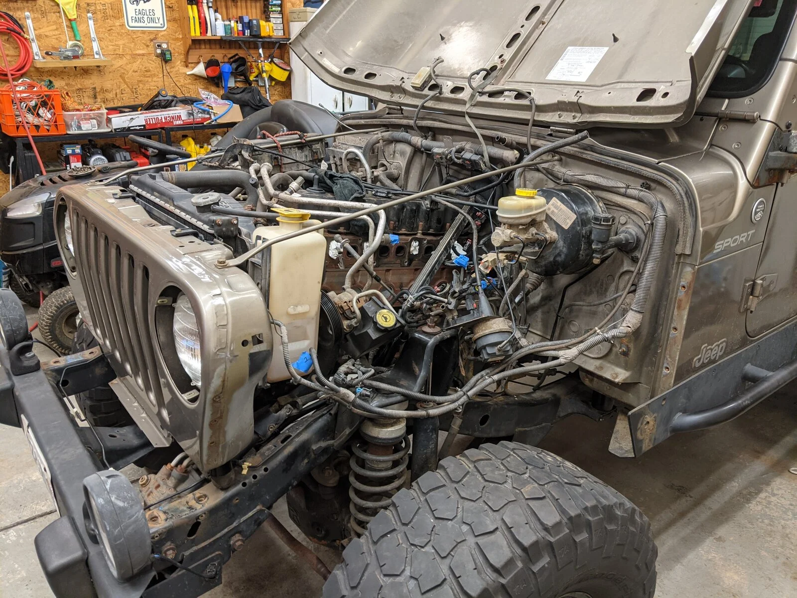 22h - Fenders Off.webp