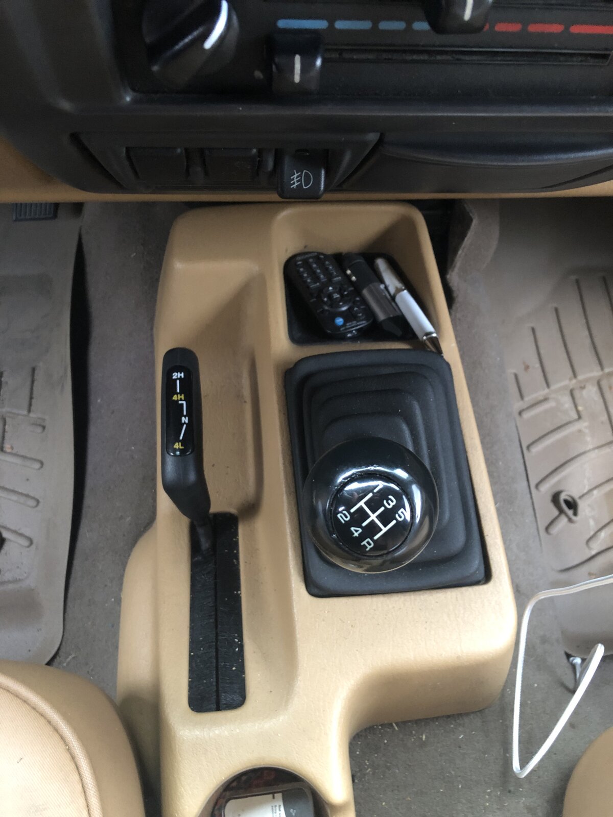 Aligning shift knob | Jeep Wrangler TJ Forum