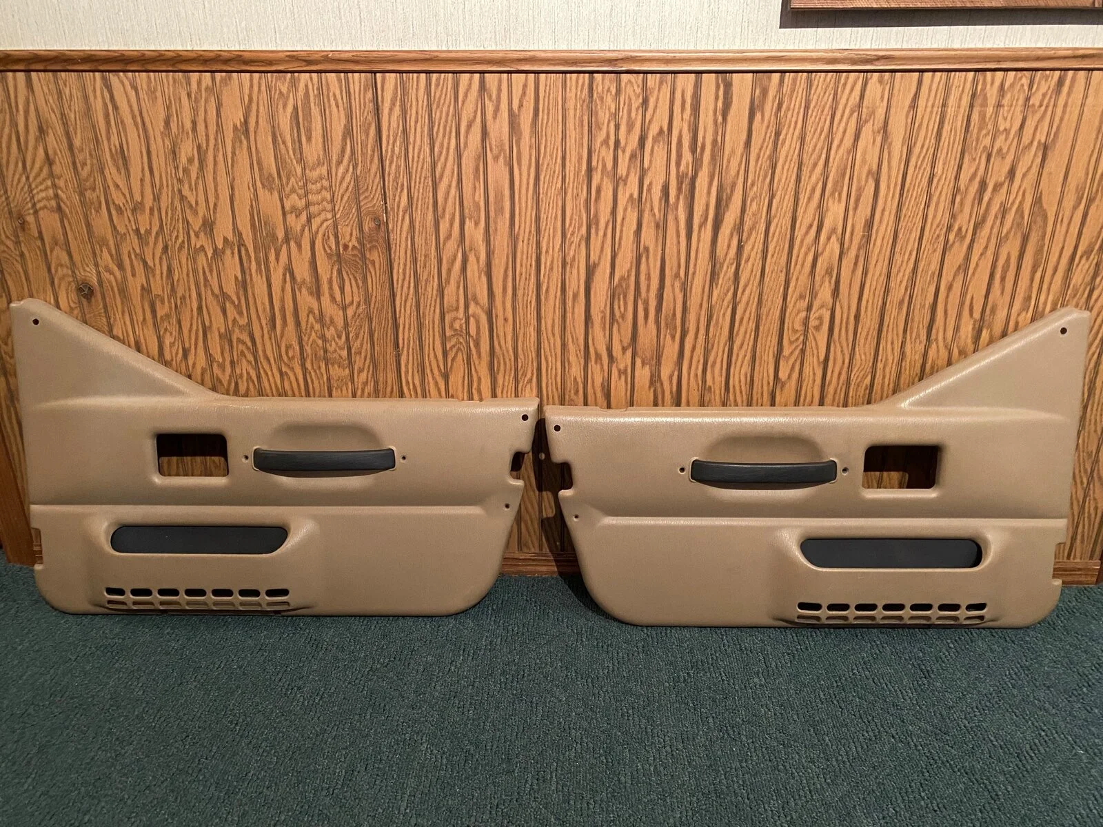 3 - Inner Panel.webp