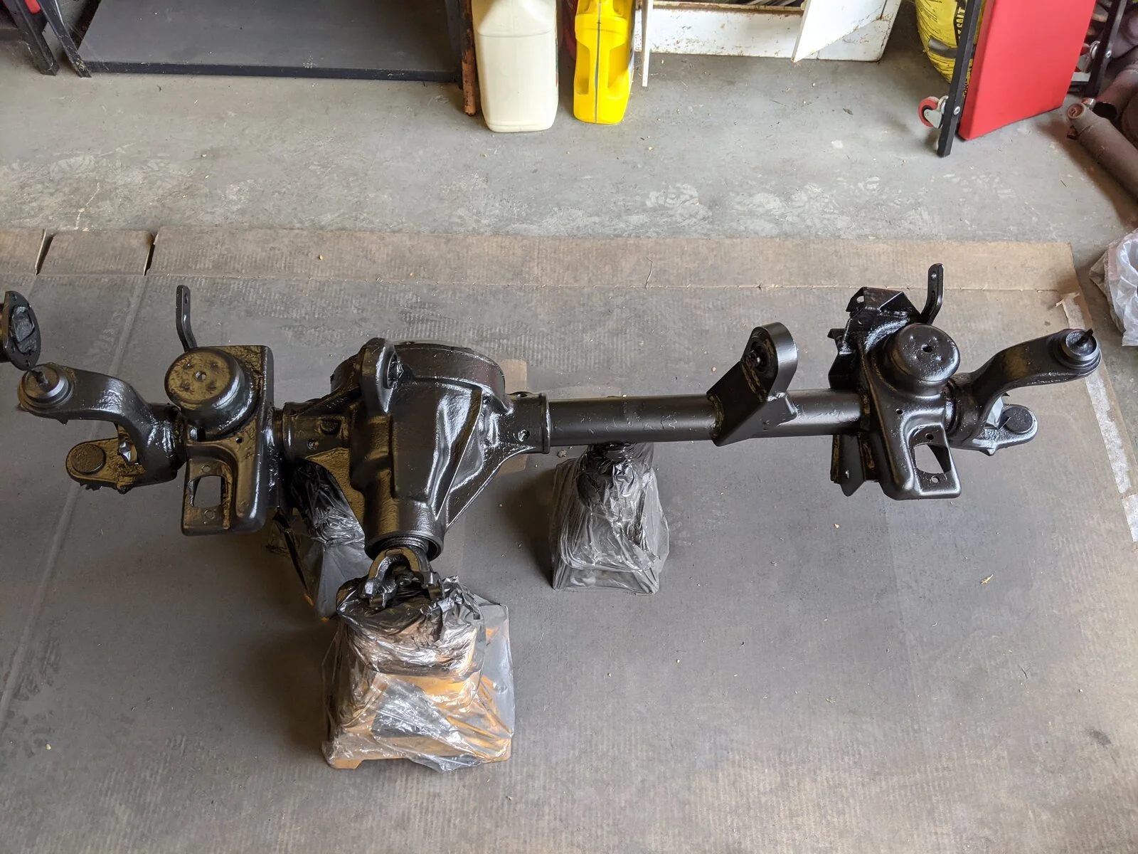 33e - Axle Painting.webp
