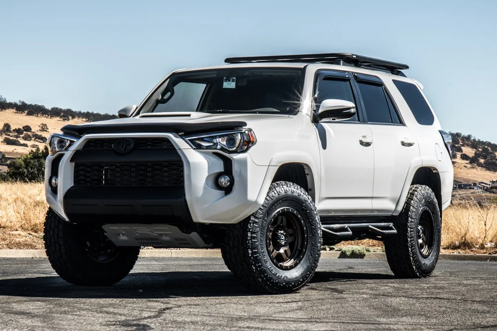 34_tires_5th_gen_4runner_front_end_court-1.webp
