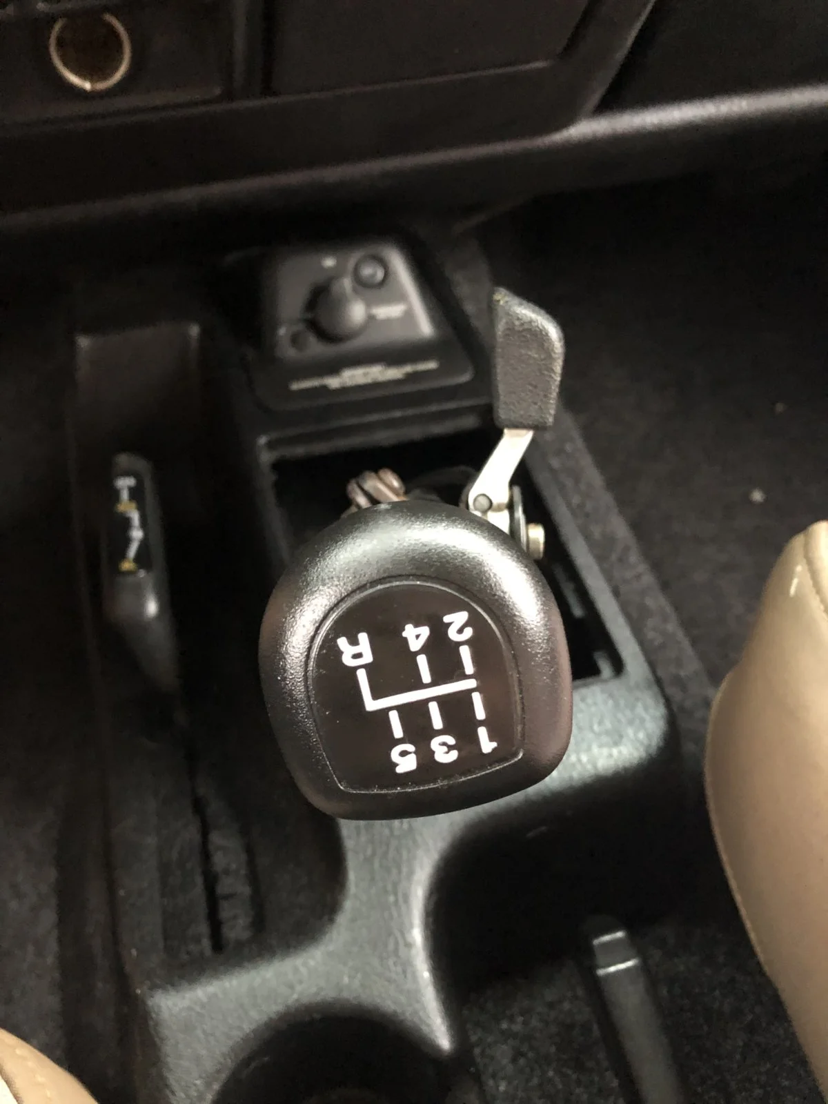 75908