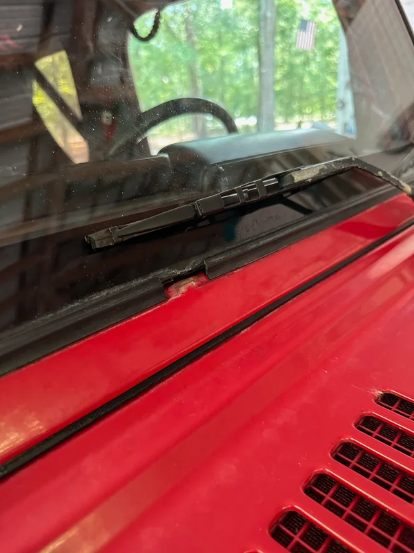 5-windshield.webp