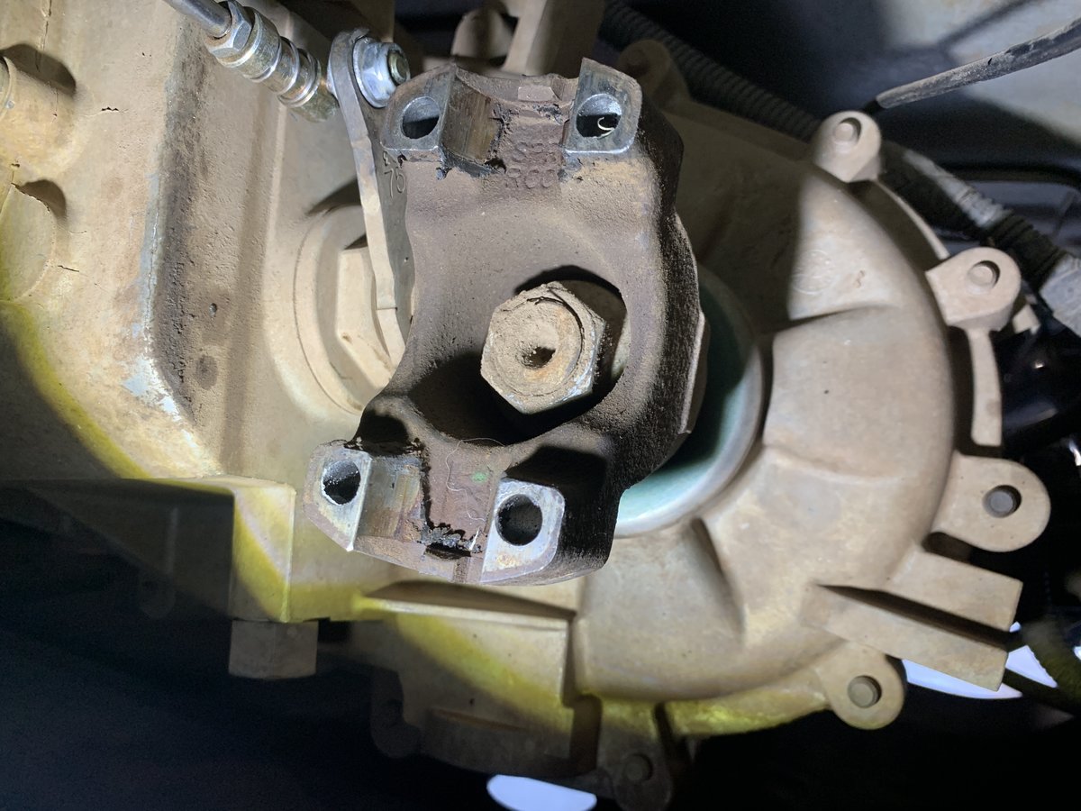 Play in front output of the transfer case? | Jeep Wrangler TJ Forum