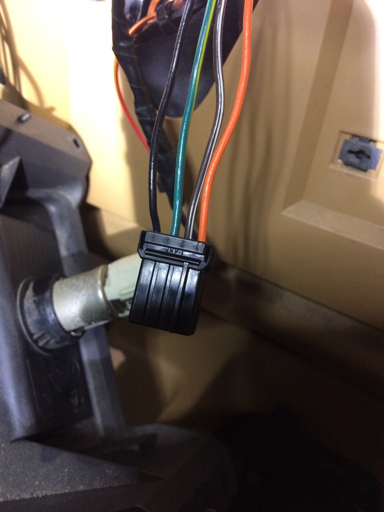 Need help with wire identification - fog light switch ...