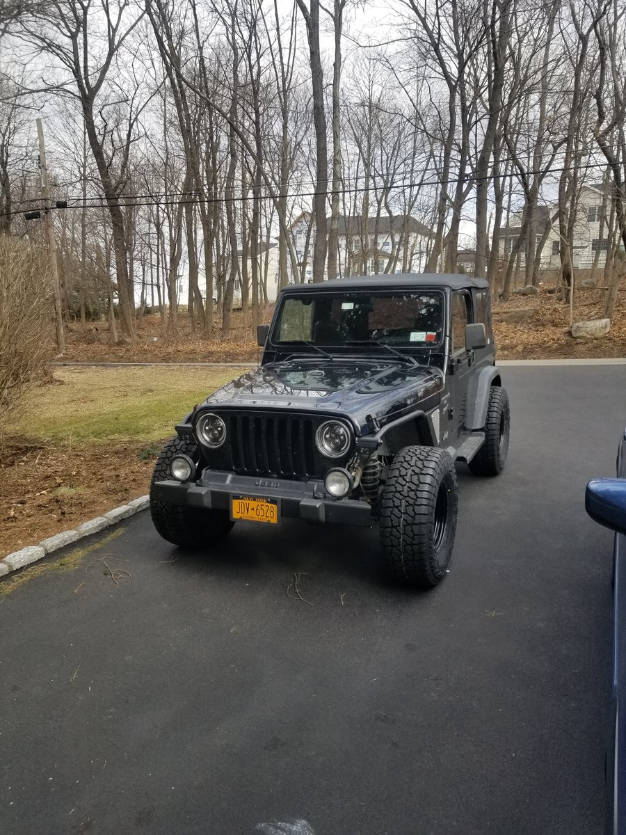 TJ with stock suspension, MetalCloak fenders, and 33s | Jeep Wrangler TJ  Forum