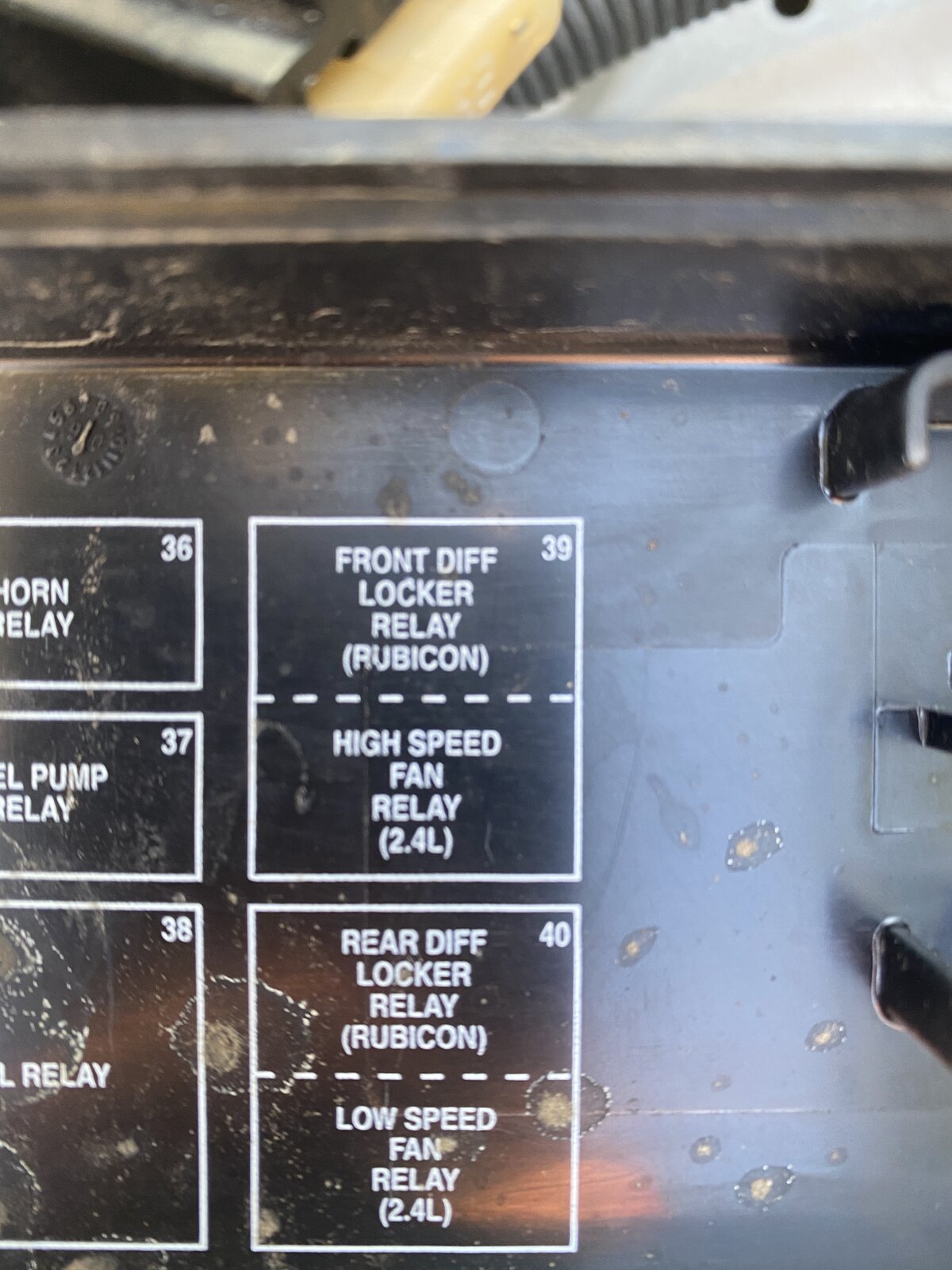 2006 Wrangler Keeps Blowing Radiator Fan Fuse (2.4) Jeep Wrangler TJ