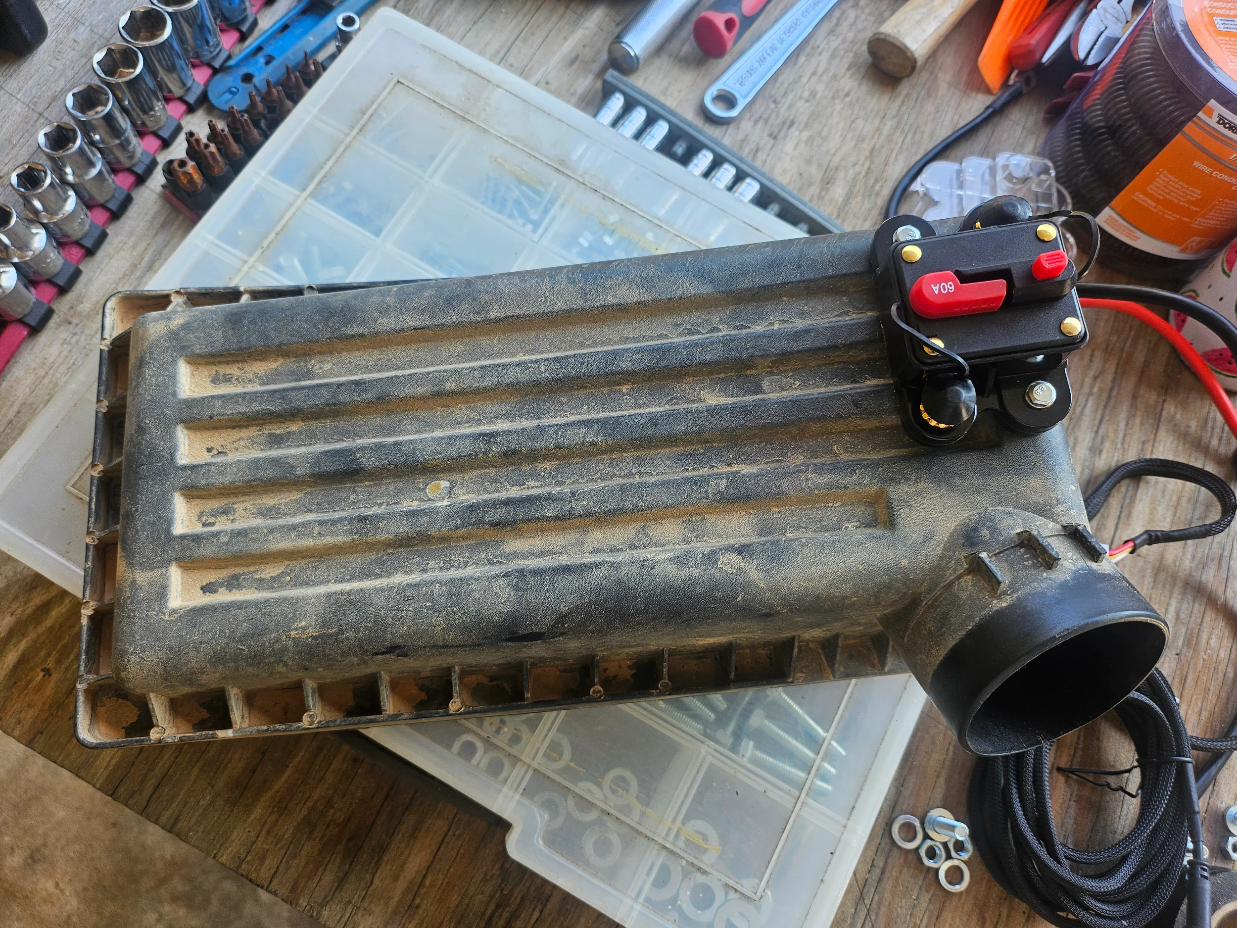 9-7-26 Auxbeam Circuit Breaker.webp
