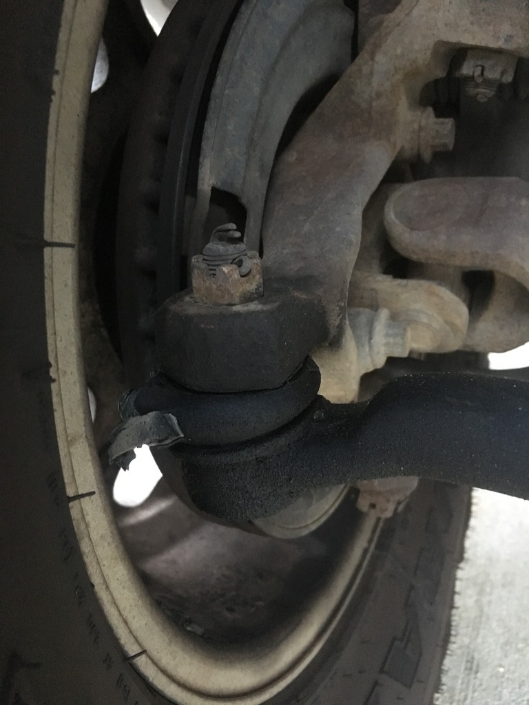 Worn Out Tie Rod Ends and Ball Joints | Jeep Wrangler TJ Forum