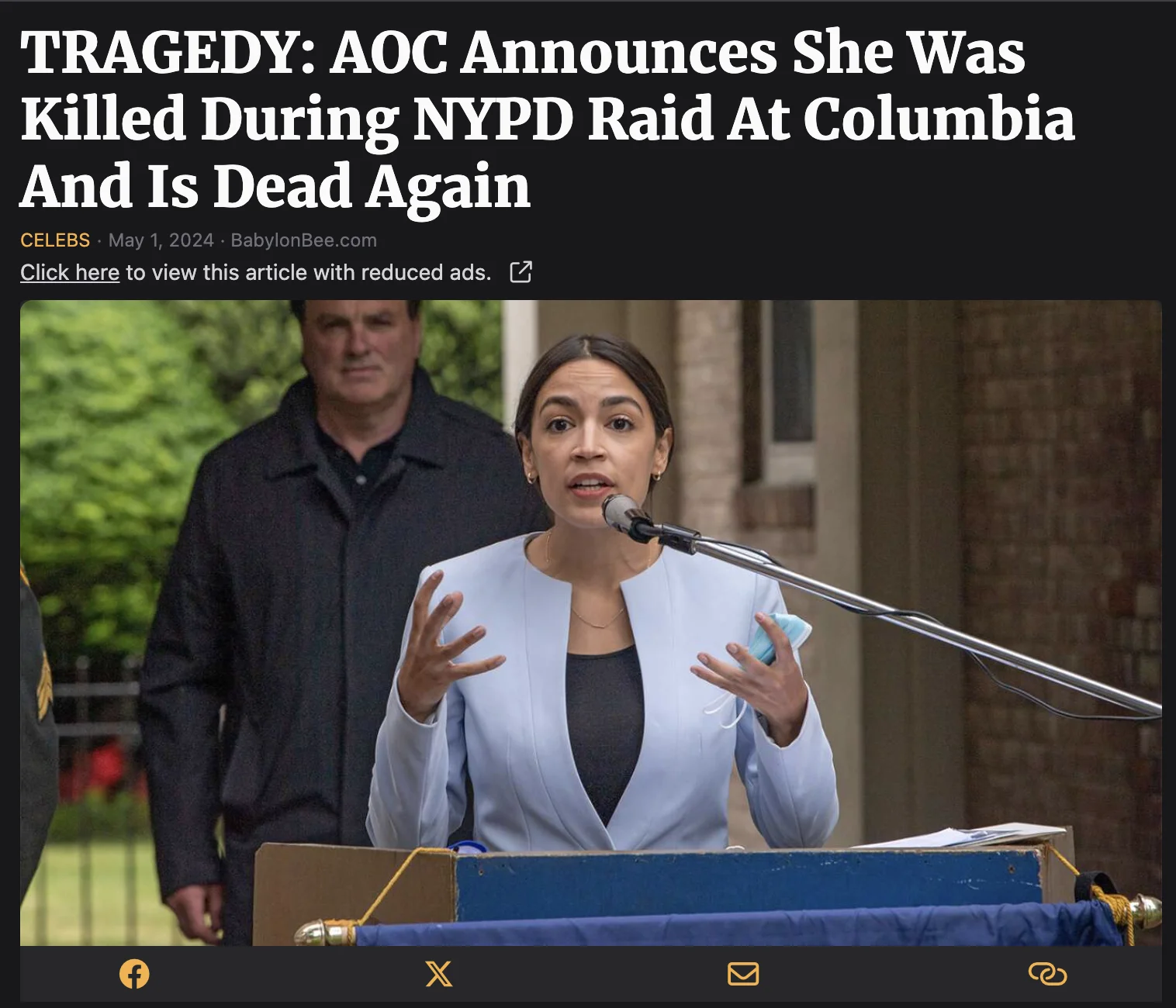 AOC.webp