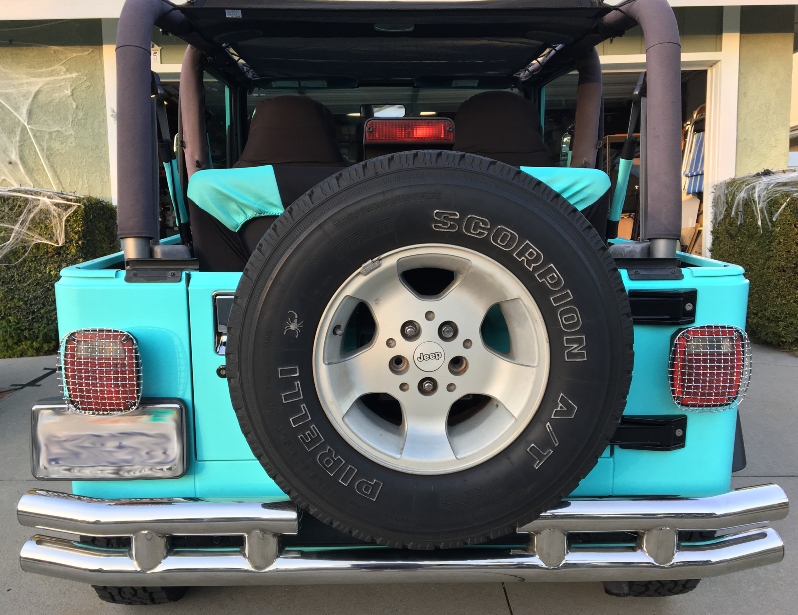 Back of New Jeep.png