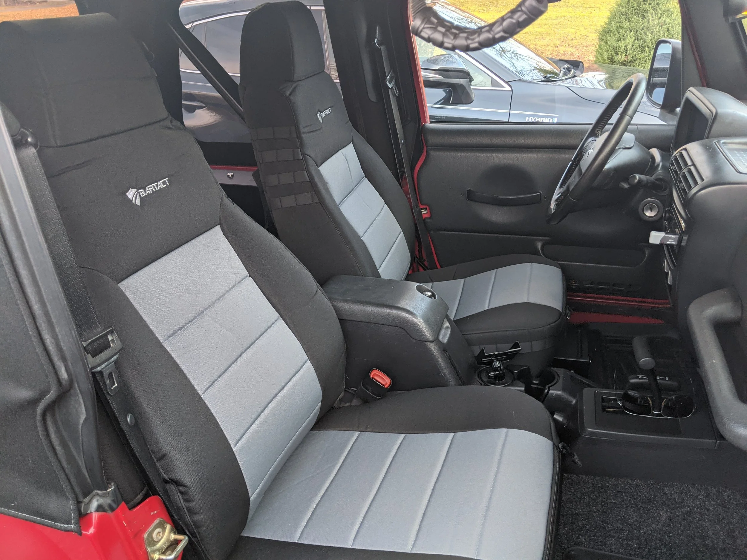 Bartact seat covers 2.webp