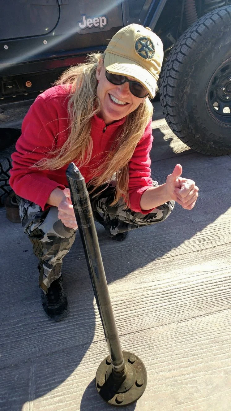 Broken Dana 35 Marianne~2.jpg