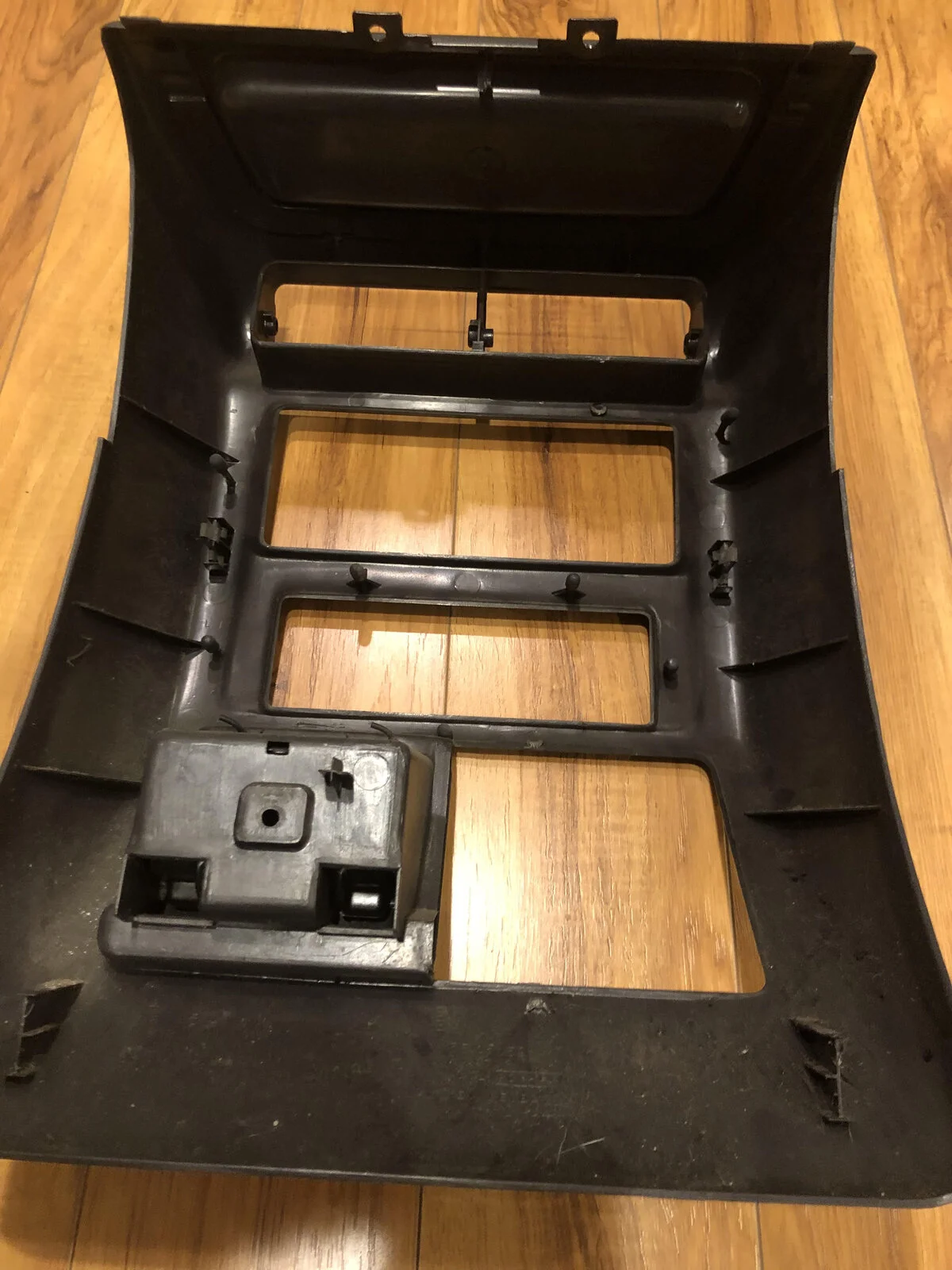 center bezel underside.webp