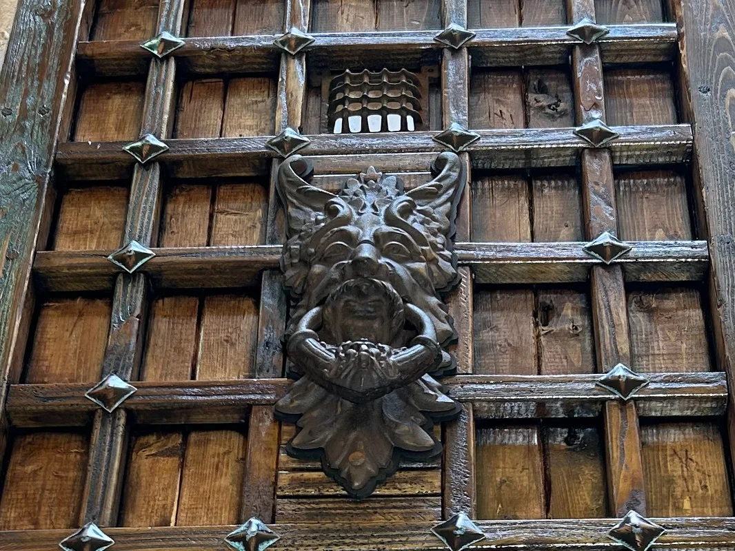 Close-up-knocker.jpg