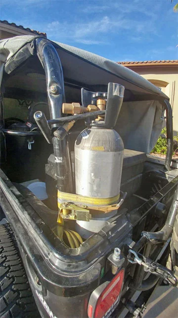 CO2-tank-on-Jeep.webp