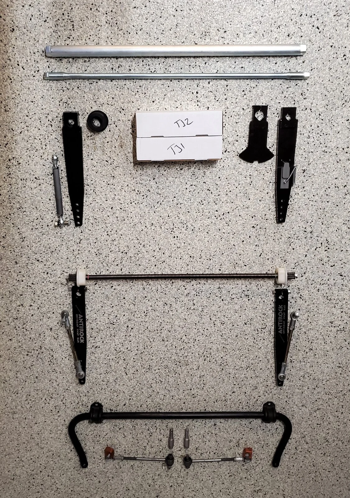 Comparison Factory Sway Bar vs Anti Rock vs SwayLOC.jpg