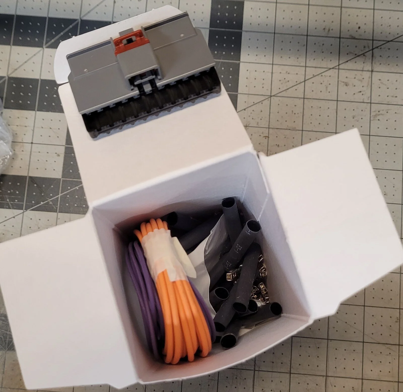 Connector_Packaging.jpg